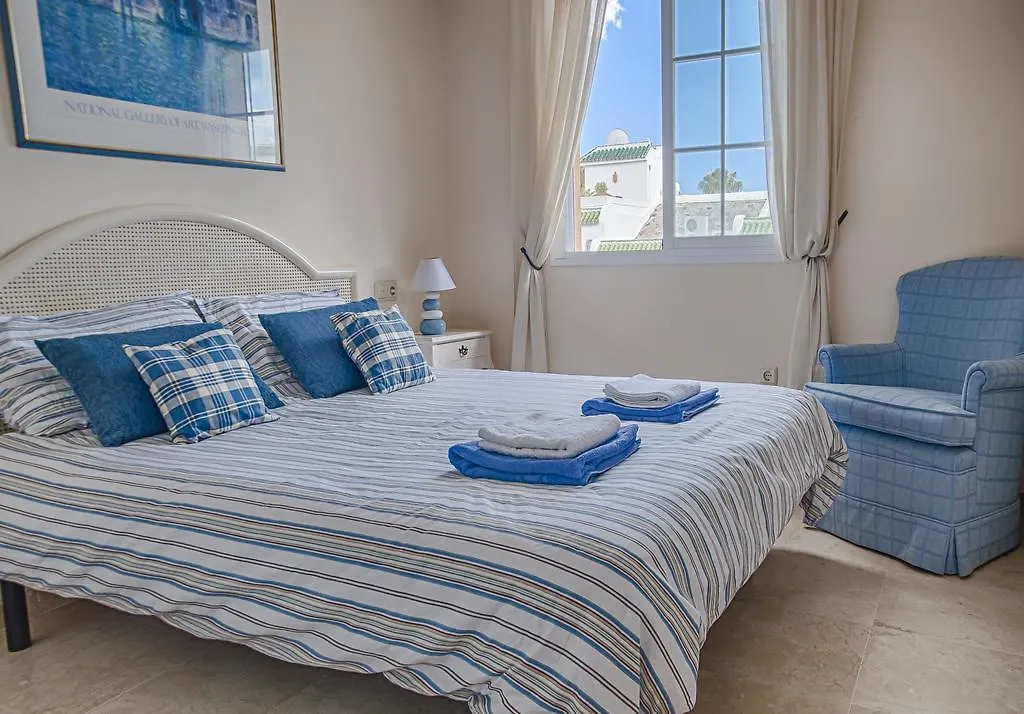Townhouse In Aloha Villa Marbella Spain